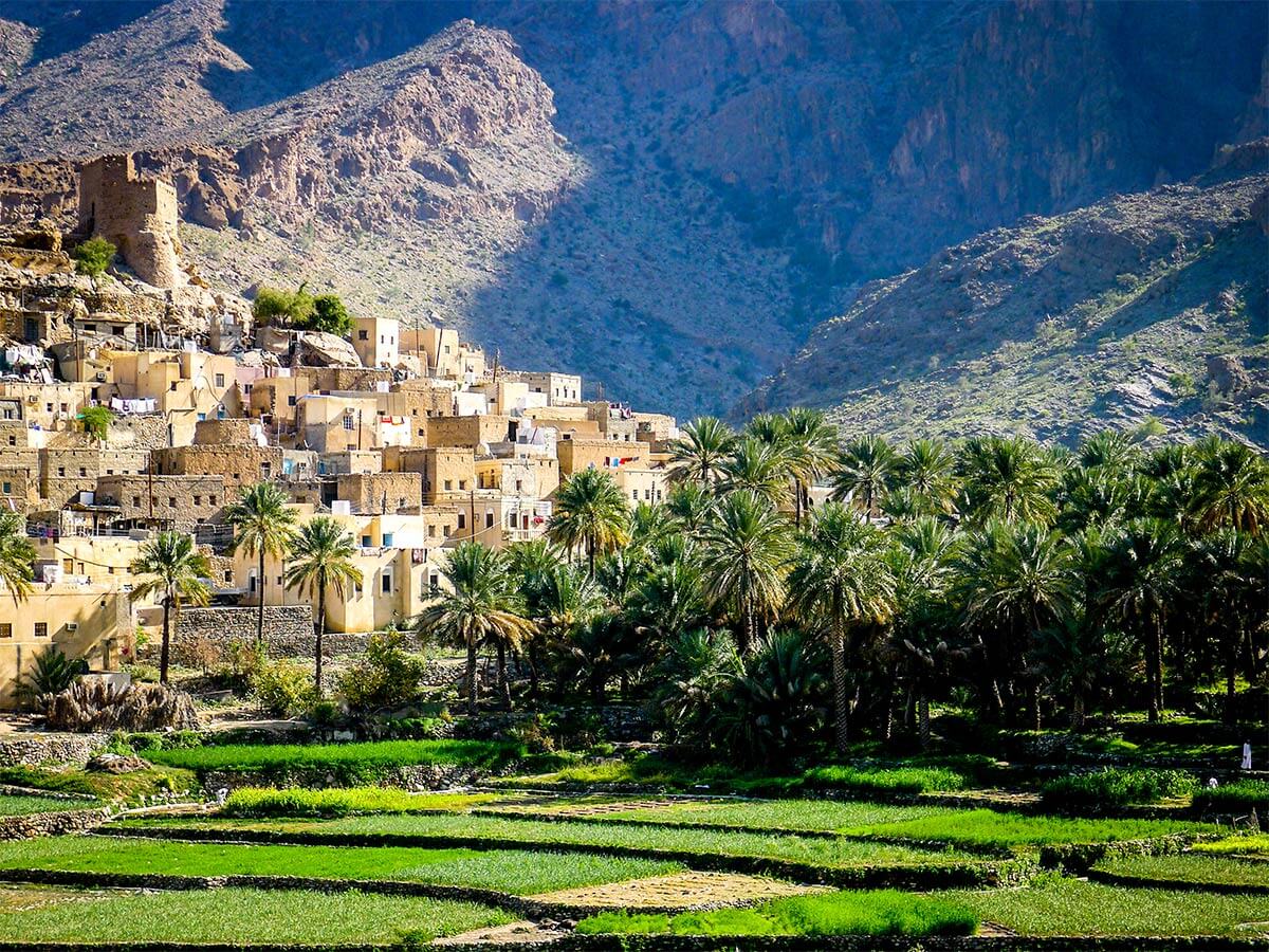 Flight tickets to Oman easily