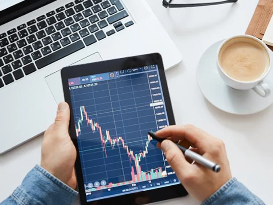 How Brokers Handle Stop-Loss and Limit Orders During Market Shocks 1